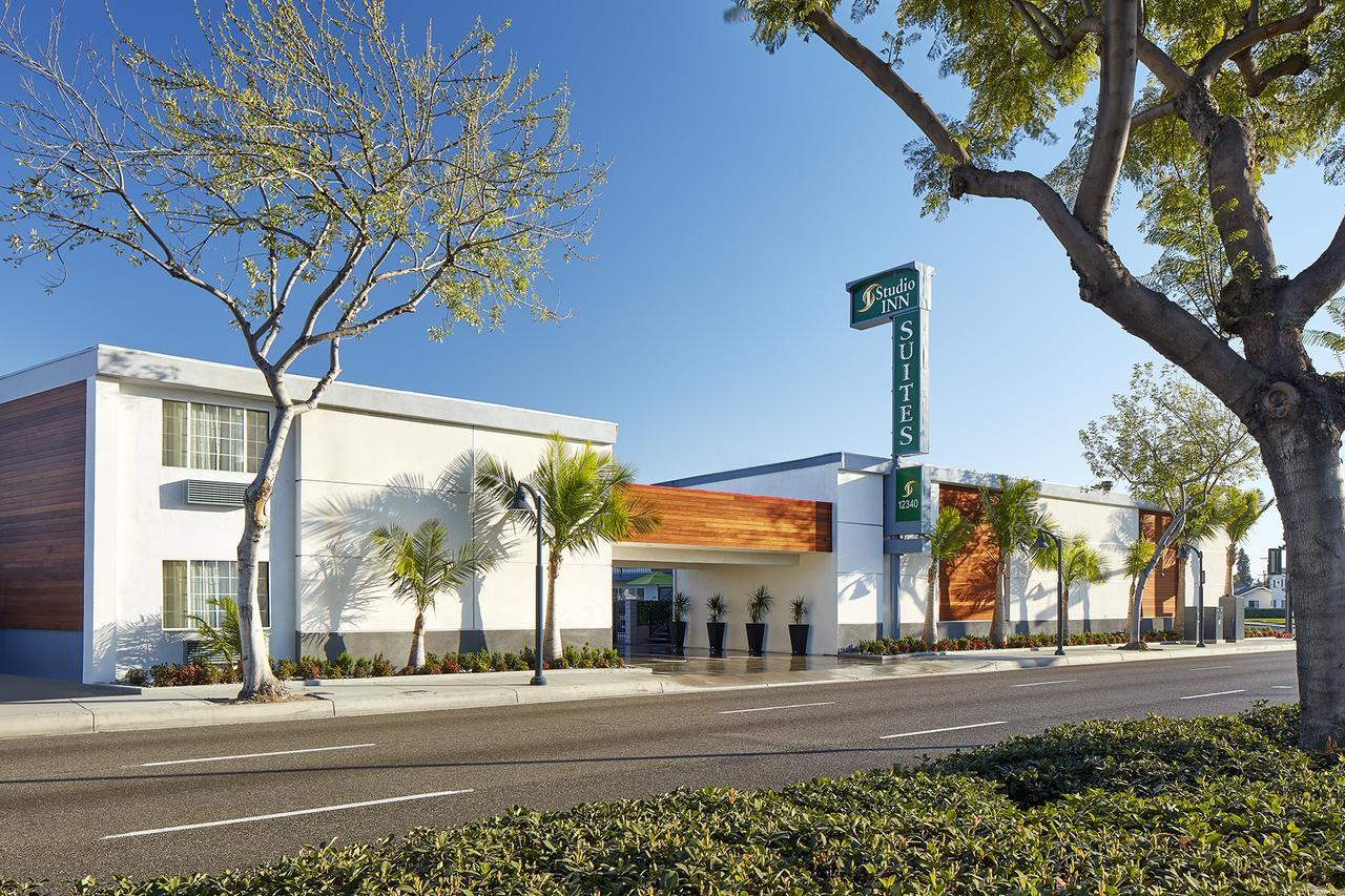 Studio Inn & Suites At Promenade Downey Ngoại thất bức ảnh